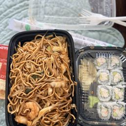 Lo Mien Noodles with California Roll Lo Mien Noodles with California Roll