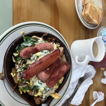 Woody's Diner - Popeye Skillet! - Diners Near Me - Sunset Beach, California