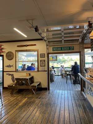 Florida Cracker Fish Company by null