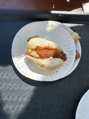 Gus's Hotdogs by null