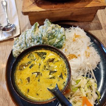 Koh Lipe - Curry crab - Thai Near Me - Toronto, Ontario Koh Lipe - Curry crab - Thai Near Me - Toronto, Ontario