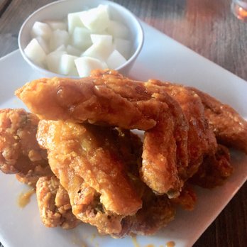 Bonchon - Small order of Soy Garlic Wings (10 pieces) - Chicken Wings Near Me - Orlando, Florida Bonchon - Small order of Soy Garlic Wings (10 pieces) - Chicken Wings Near Me - Orlando, Florida