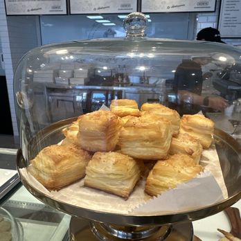 La Mantequeria - Criollitos - Bakeries Near Me - Fort Lauderdale, Florida