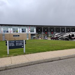 Canada Border Services Agency - Osoyoos - queuing