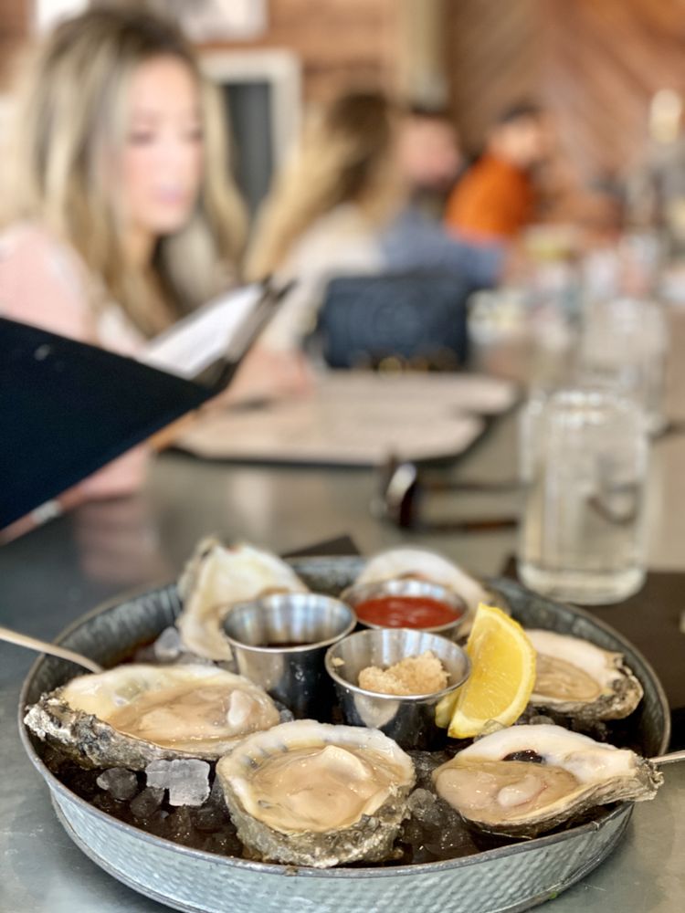 MARTINI’S 173 Photos & 107 Reviews Seafood 107 N Adams St