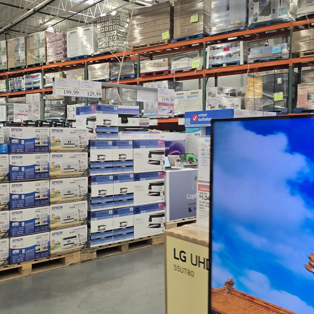 Costco - Wholesale Stores Near Me - Glen Mills, Pennsylvania