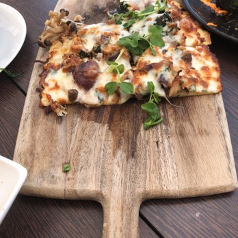 Splashes Restaurant - New American Near Me - Laguna Beach, California