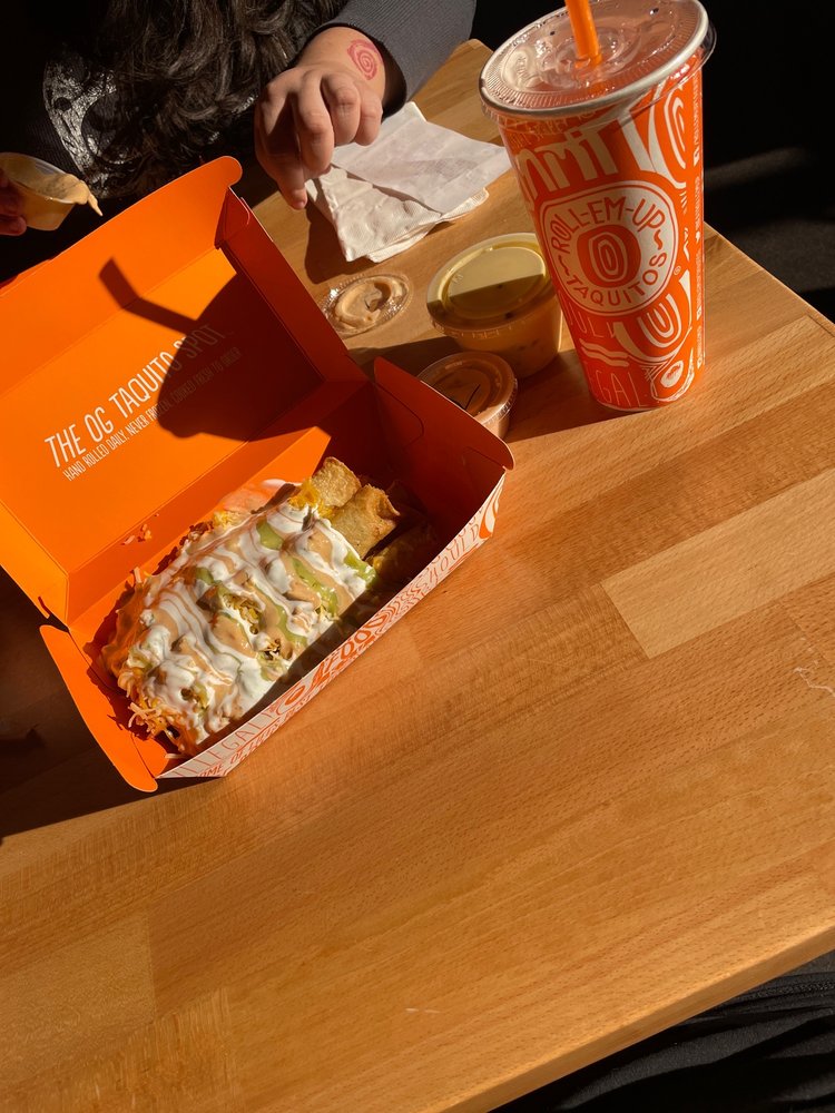 ROLL EM UP TAQUITOS 261 Photos & 271 Reviews Fast Food 275 W