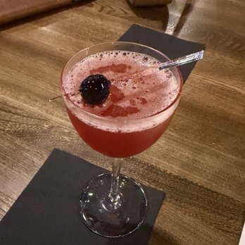 Oak 36 Bar & Kitchen - Bars Near Me - Savannah, Georgia