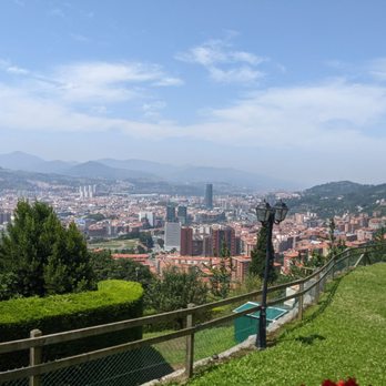 Kate Zaharra - Signature Cuisine Near Me - Bilbao, BI