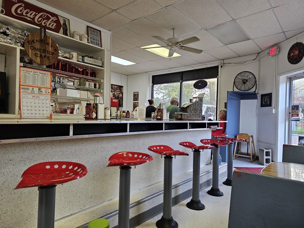 One Stop Cafe Decatur ONE STOP CAFE - Updated July 2026 - 15 Photos & 20 Reviews - 2103 Stone ...