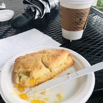 Ali'i Kula Lavender - Awesome Lavender scones and tea - Tours Near Me - Kula, Hawaii