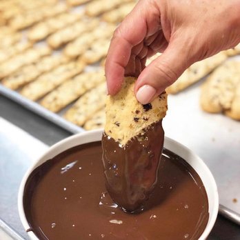 Edis Chocolates - Desserts Near Me - Austin, Texas Edis Chocolates - Desserts Near Me - Austin, Texas