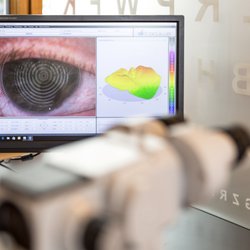 Optik Ruschel - Kontaktlinsenanpassung