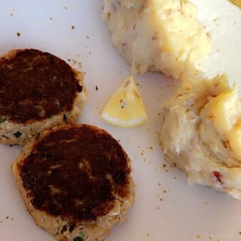 Watermen's Bar and Grill - Hatters style crab cakes with mashed potatoes - Bars Near Me - Waves, North Carolina