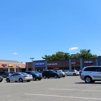 Georgetowne Shopping Center - Shopping Centers Near Me - Brooklyn, New York