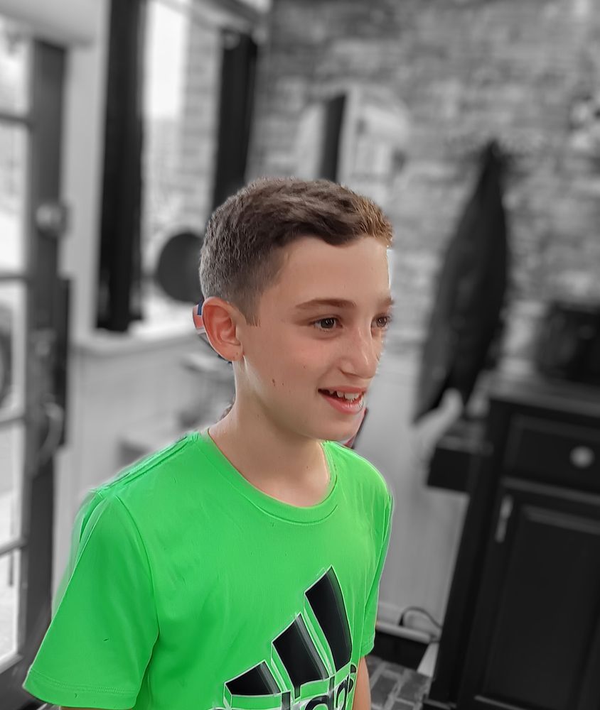 Chuck Simon's Barber Shop