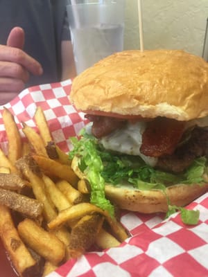 Big Belly Burgers and Brew by null