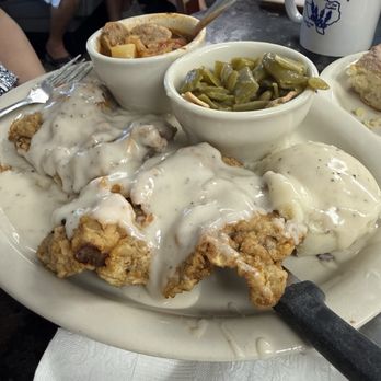 Blue Bonnet Cafe - Country, fried steaks, beans, sauerkraut soup - Desserts Near Me - Marble Falls, Texas Blue Bonnet Cafe - Country, fried steaks, beans, sauerkraut soup - Desserts Near Me - Marble Falls, Texas