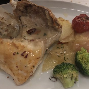 El Barril de las Cortes - Hake - Seafood Near Me - Madrid, M