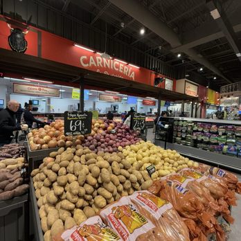 Northgate Gonzalez Market - Grocery Near Me - Santa Ana, California