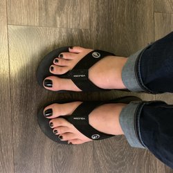 NaNa Nails & Spa
