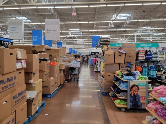 Walmart Supercenter by null