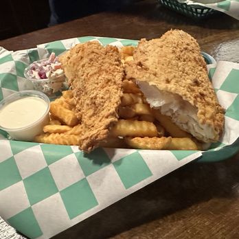 McSharry's Irish Pub - Fish and chips - Pubs Near Me - Fairhope, Alabama