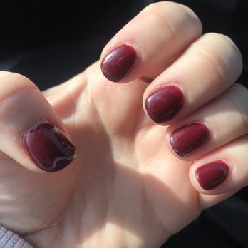 Happy Nails - Top coat chipped and bubbled 2 days after getting it - Nail Salons Near Me - Leesburg, Virginia