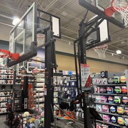 DICK'S Sporting Goods
