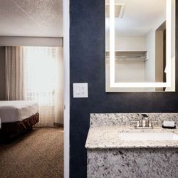 Embassy Suites by Hilton Tucson East - Guest room