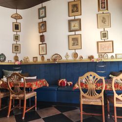 Coterie Tea & Eatery - Interior seating