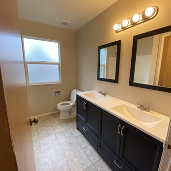 Blackwell Remodeling & Construction - a bathroom - General Contractors Near Me - Tacoma, Washington Blackwell Remodeling & Construction - a bathroom - General Contractors Near Me - Tacoma, Washington