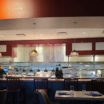 Scarlet Knife - Impressive open kitchen. - Cocktail Bars Near Me - Latham, New York