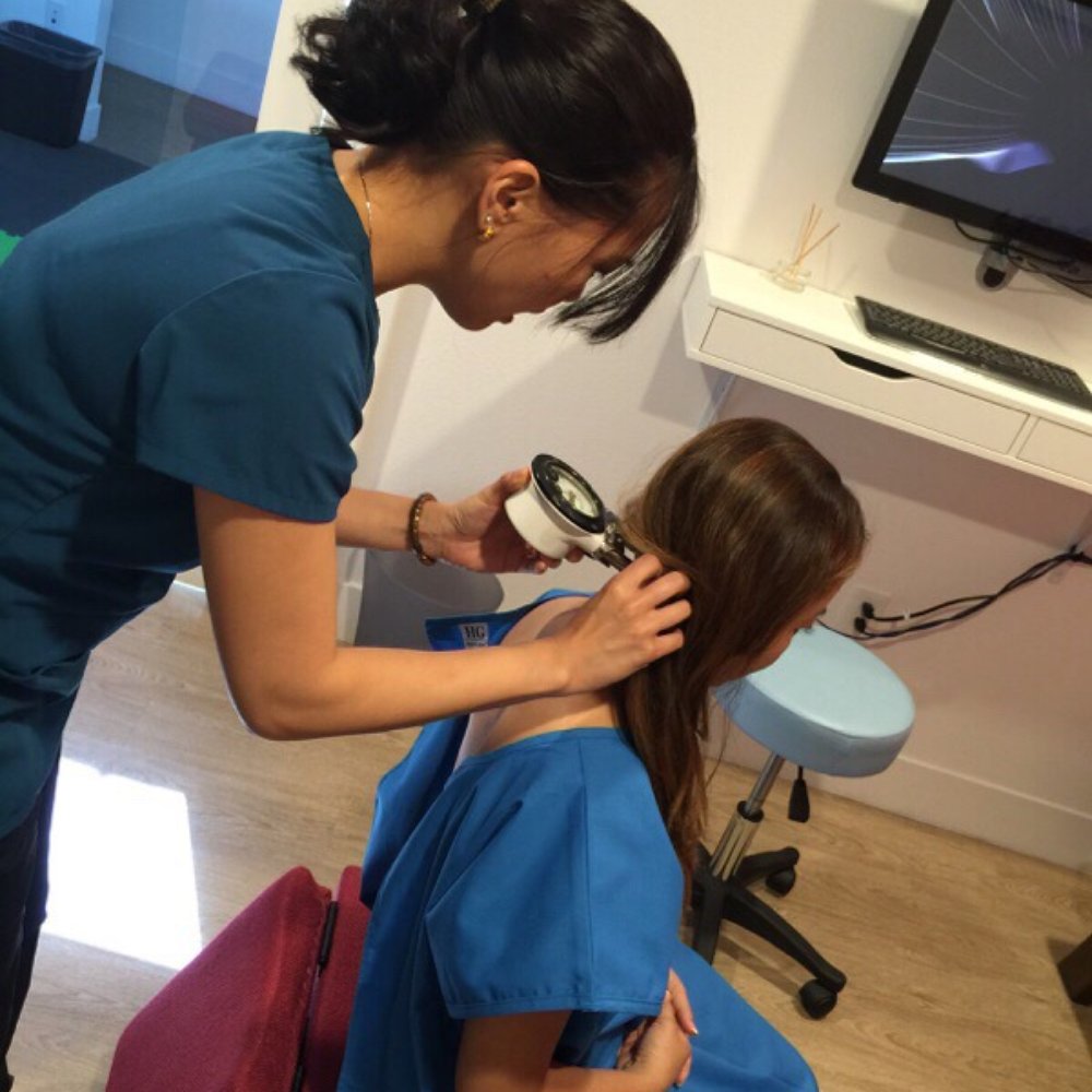 Element Chiropractic Wellness - Being evaluated by Dr. Liu - Chiropractors Near Me - Santa Clara, California Element Chiropractic Wellness - Being evaluated by Dr. Liu - Chiropractors Near Me - Santa Clara, California