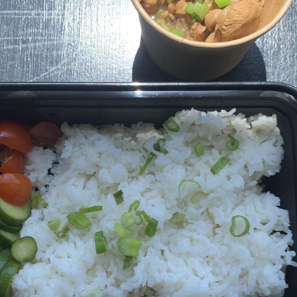 HiFi Kitchen - Chicken adobo - Filipino Near Me - Los Angeles, California HiFi Kitchen - Chicken adobo - Filipino Near Me - Los Angeles, California