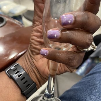 Beauty Lounge Spa - Cats eye gel with a special touch by Angel - Nail Salons Near Me - Carson, California