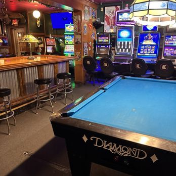 Owls Nest - Bars Near Me - West Peoria, Illinois Owls Nest - Bars Near Me - West Peoria, Illinois