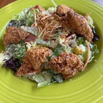 The Kill Devil Grill - Southern Fried Chicken Salad - American Near Me - Kill Devil Hills, North Carolina The Kill Devil Grill - Southern Fried Chicken Salad - American Near Me - Kill Devil Hills, North Carolina