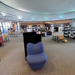St Louis Public Library - Cool library!