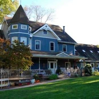 The Lothian House - Bed & Breakfast Near Me - Cochecton, New York