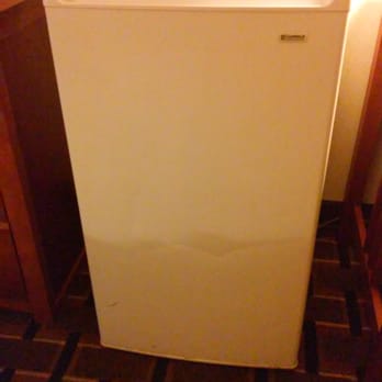 Travelodge by Wyndham Adrian - Scratched and dented fridge - Hotels Near Me - Adrian, Michigan Travelodge by Wyndham Adrian - Scratched and dented fridge - Hotels Near Me - Adrian, Michigan