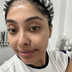 Slay Babe Beauty - Waxed eyebrows by Slay Babe Beauty!