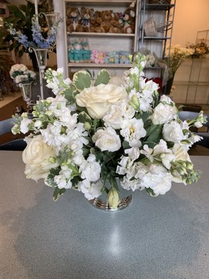 Centerpieces - From simple to spectacular, we create your centerpieces and add a personal touch to compliment the character of your venue. Beyond the basics, we can provide you with a vast selection of candelabras, pedestals, and glass stands that are exclusively available only from Morningside. Centerpieces - From simple to spectacular, we create your centerpieces and add a personal touch to compliment the character of your venue. Beyond the basics, we can provide you with a vast selection of candelabras, pedestals, and glass stands that are exclusively available only from Morningside.