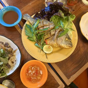 Bong - Whole fish - Cambodian Near Me - Brooklyn, New York