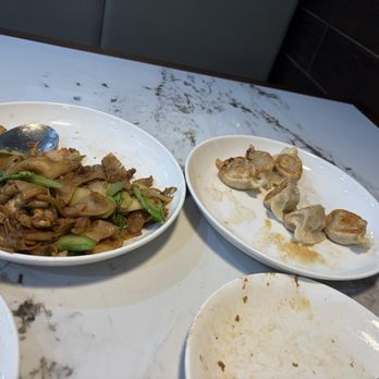 Red Chilli Noodle Star - 110. House Chow Fun Pork & leek pan fried dumplings - Chinese Near Me - Riverside, California Red Chilli Noodle Star - 110. House Chow Fun Pork & leek pan fried dumplings - Chinese Near Me - Riverside, California