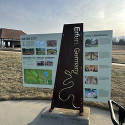 Erfurt Park - Sister city info