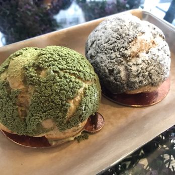 Bibble & Sip - Matcha and Black Sesame Cream Puffs - Coffee & Tea Near Me - New York, New York