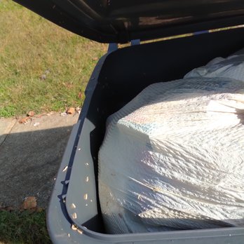 Burgess Hauling - Week old trash with maggots crawling everywhere - Junk Removal & Hauling Near Me - Covington, Georgia