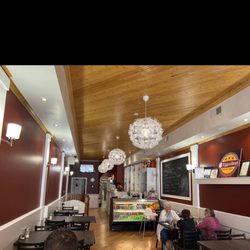 Eggcellent - Interior